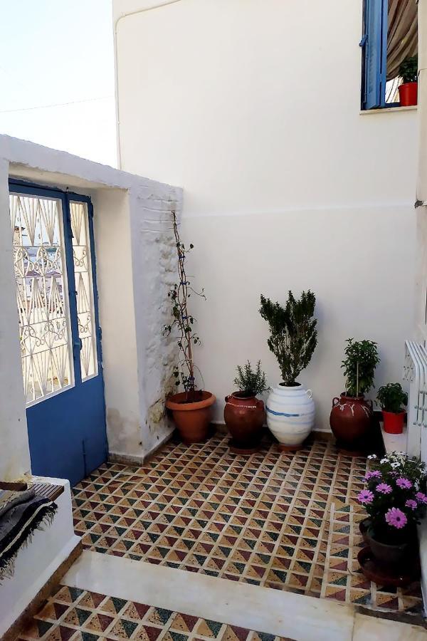 Aithra -Cosy Studio In Centre Of Poros Poros Town Exterior photo